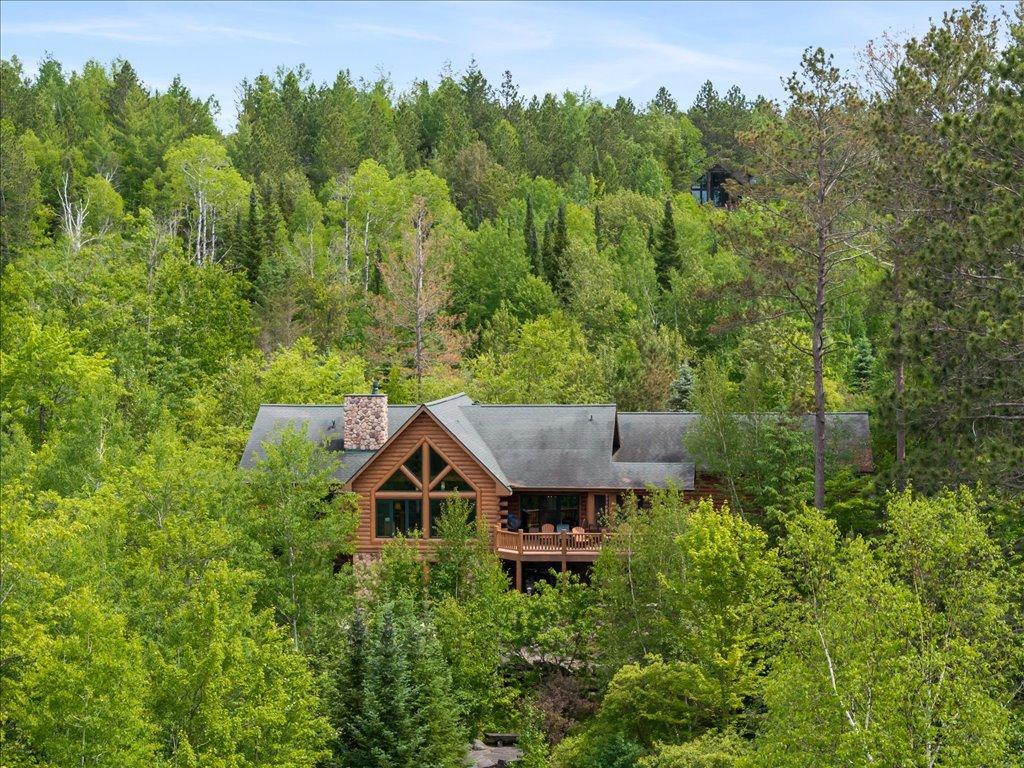 5637 Birch Bark Landing