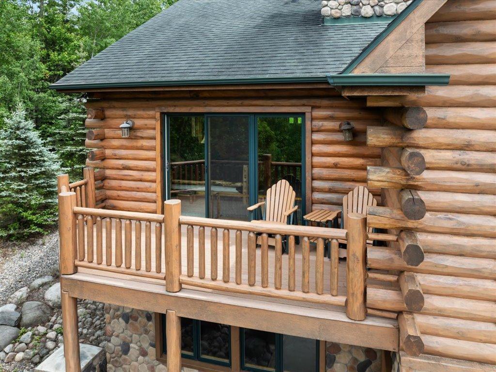 5637 Birch Bark Landing