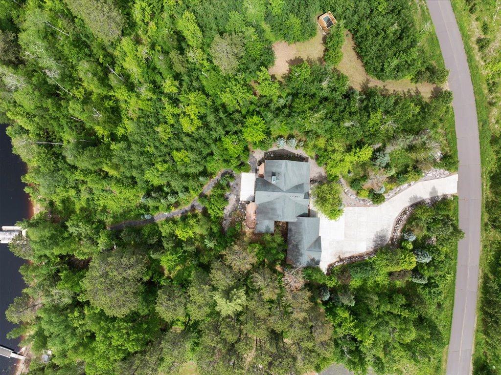 5637 Birch Bark Landing