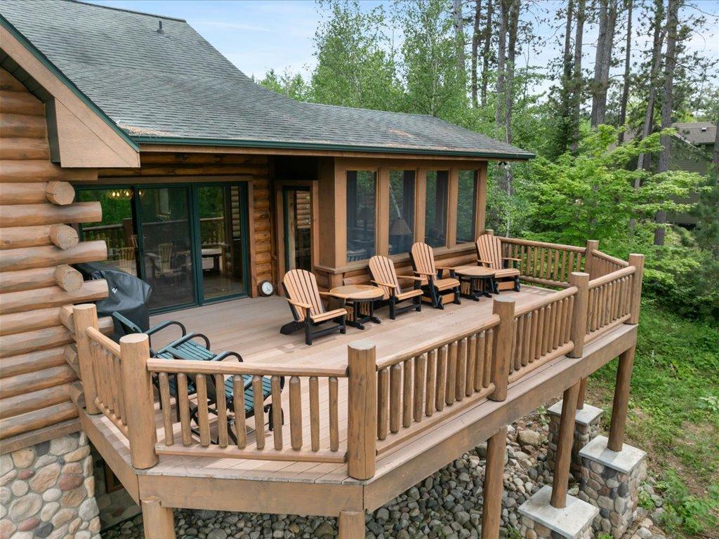5637 Birch Bark Landing