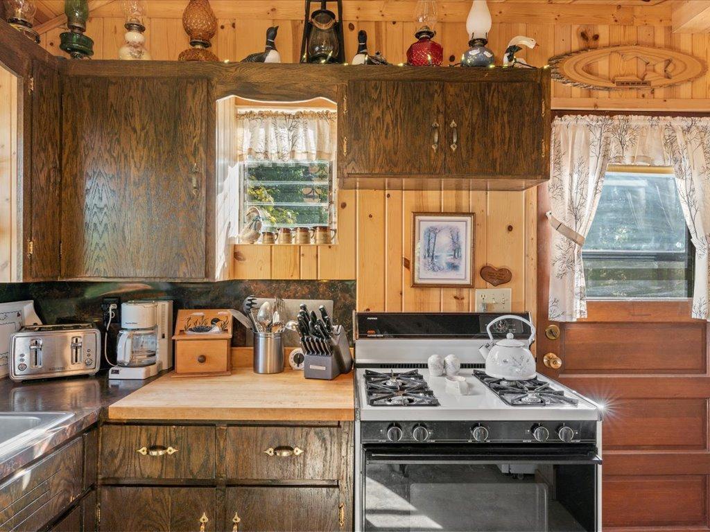 51188 Long Point Place