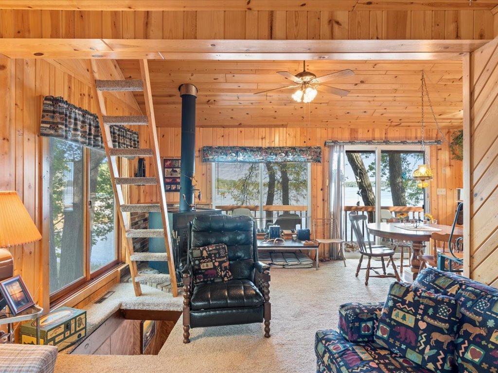 51188 Long Point Place