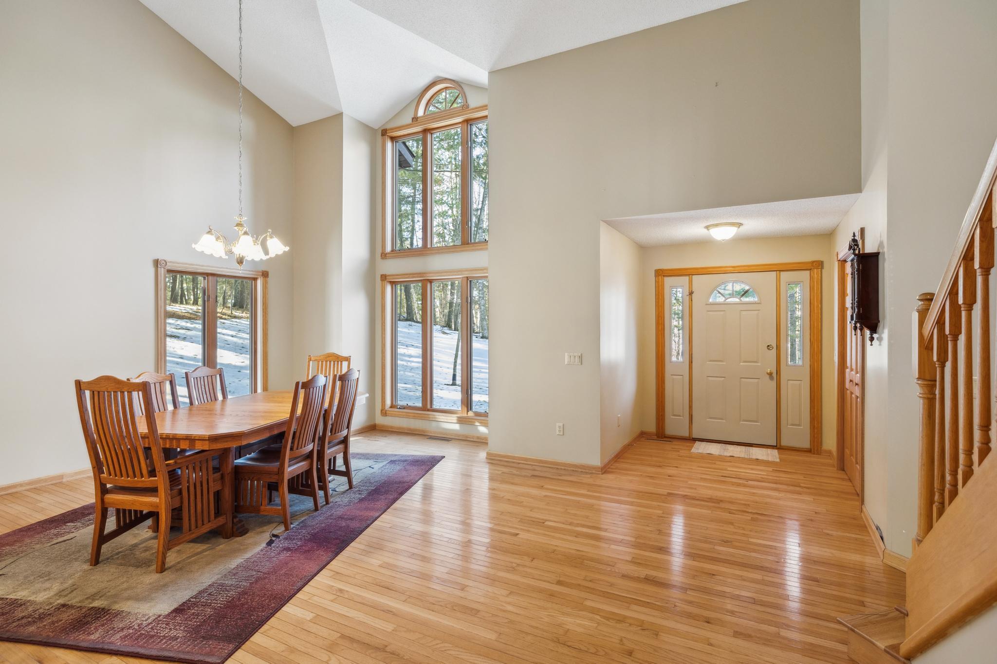 2708 Chimney Point Drive NW