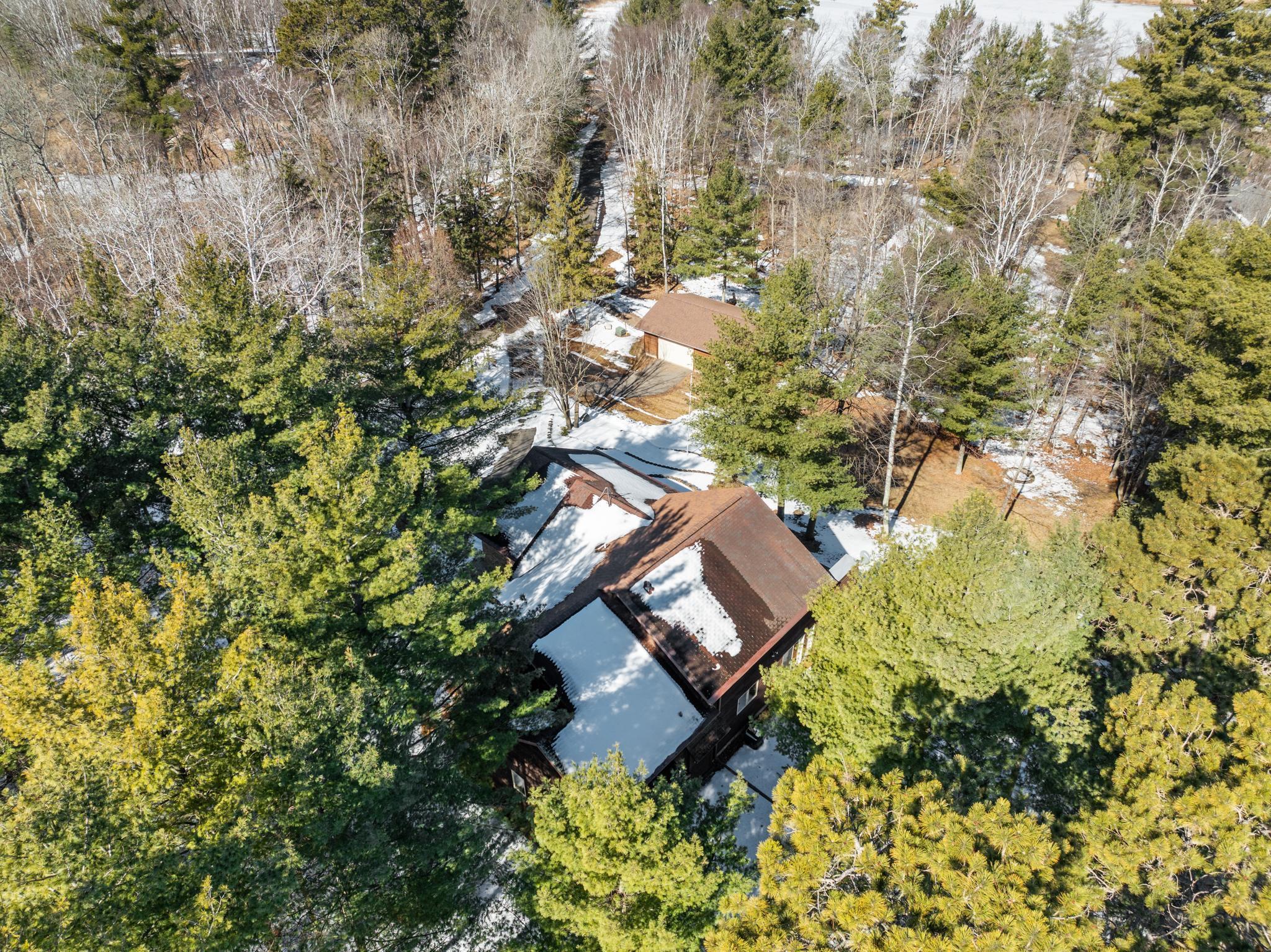 2708 Chimney Point Drive NW