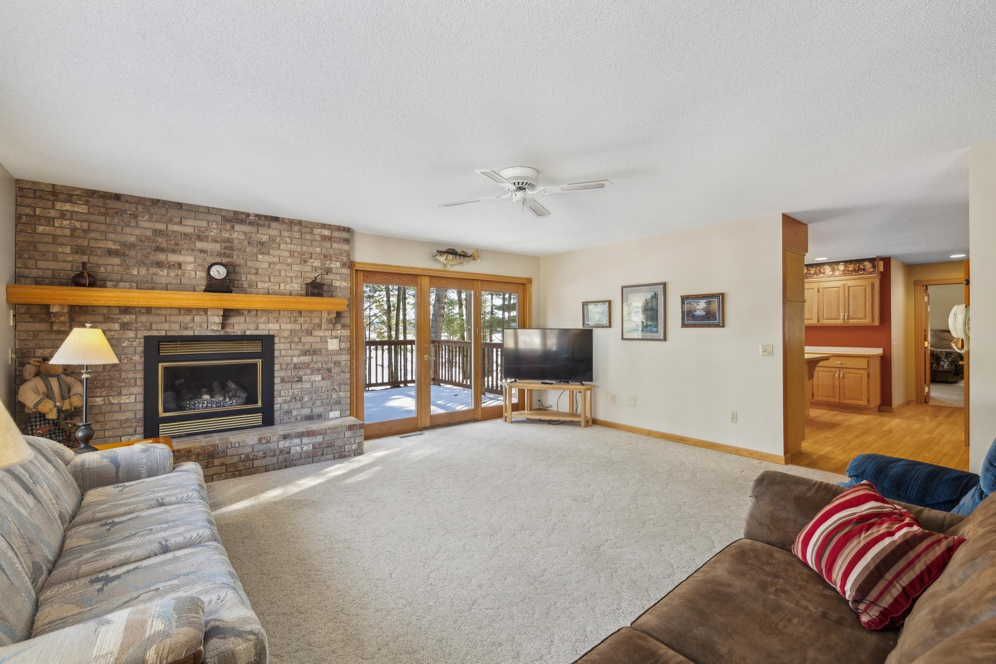 2708 Chimney Point Drive NW