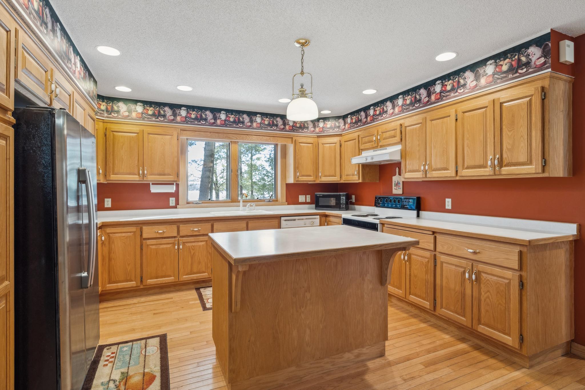 2708 Chimney Point Drive NW