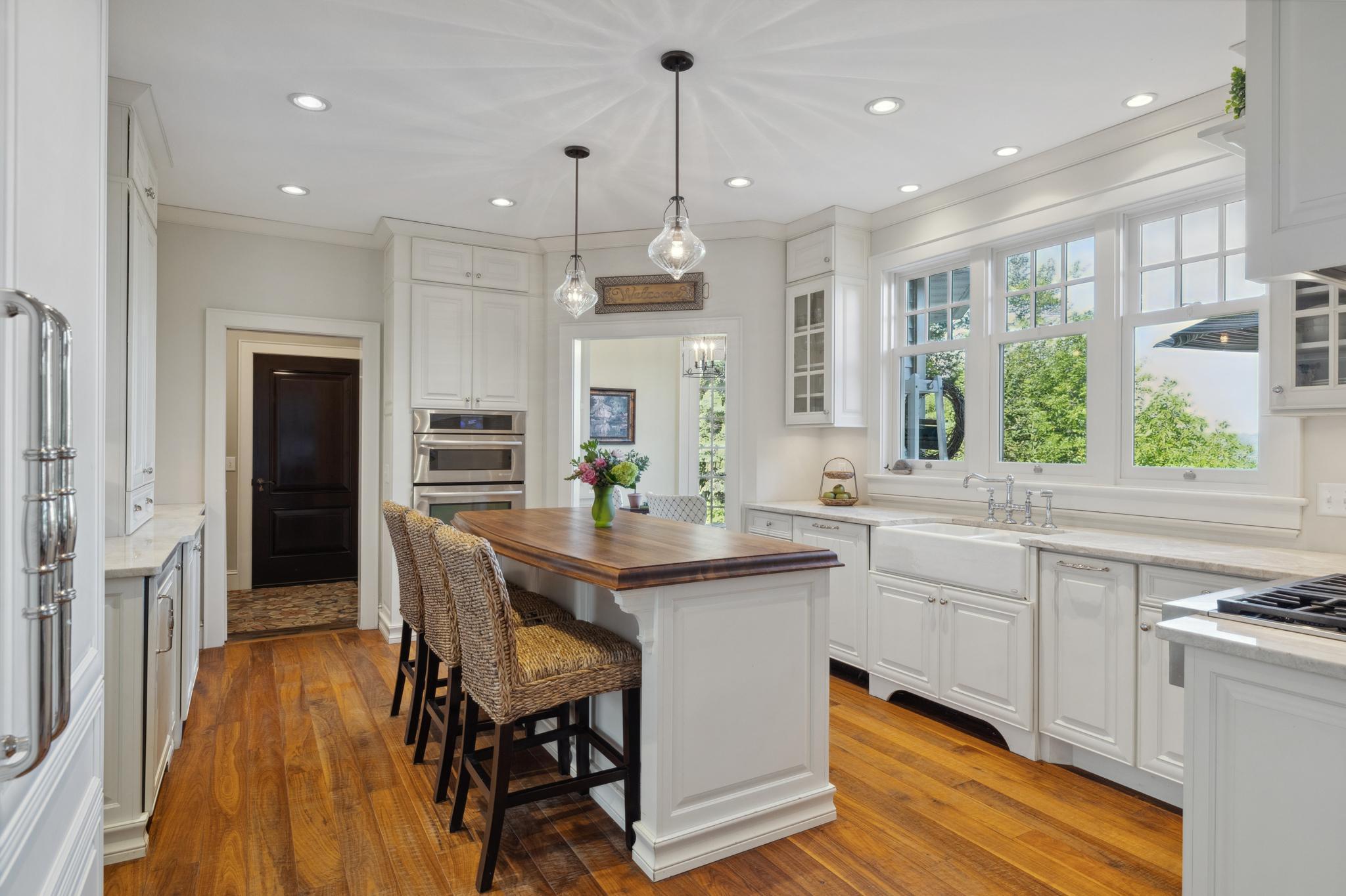 1924 Norway Pine Road