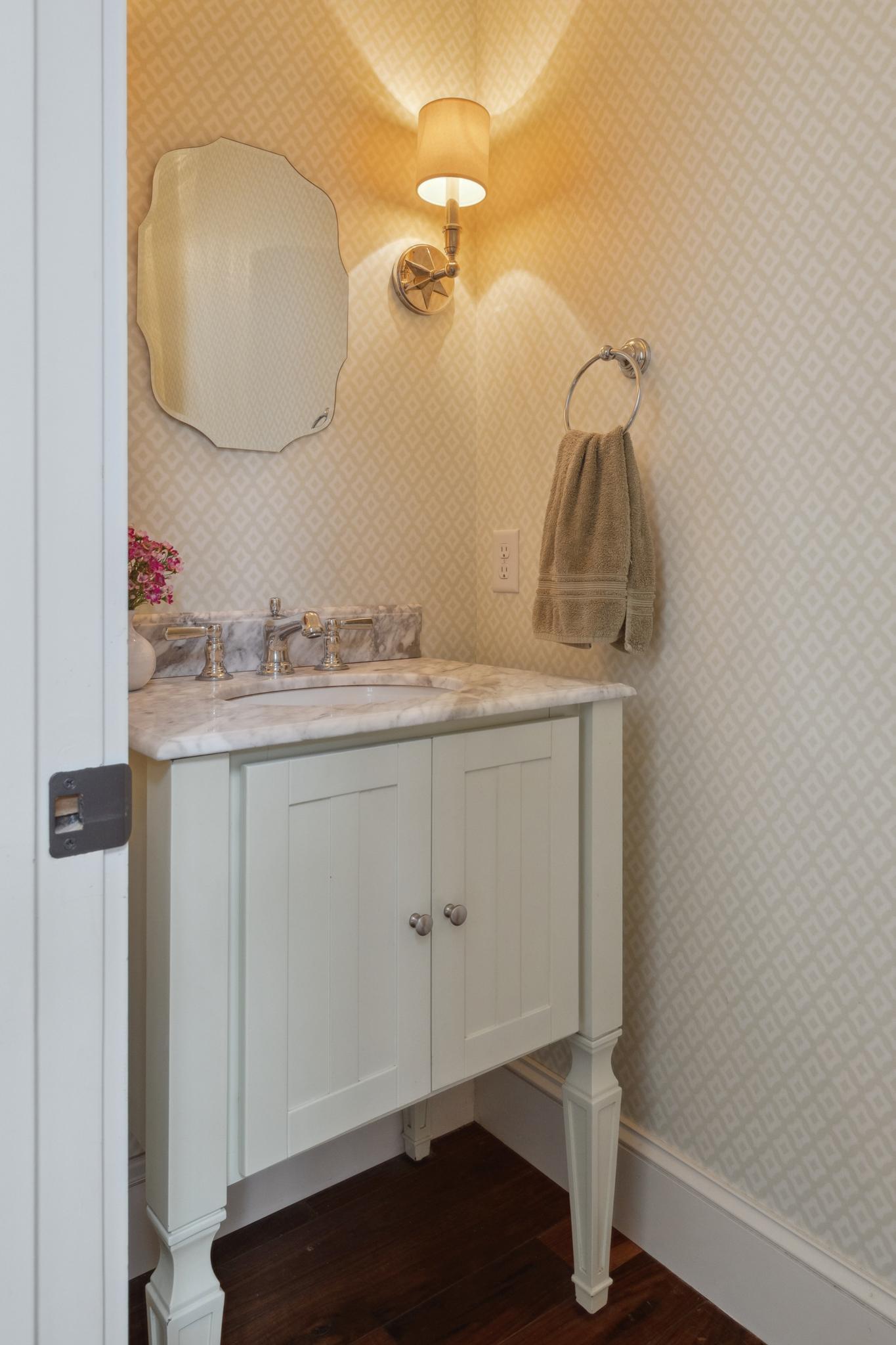 1924 Norway Pine Road