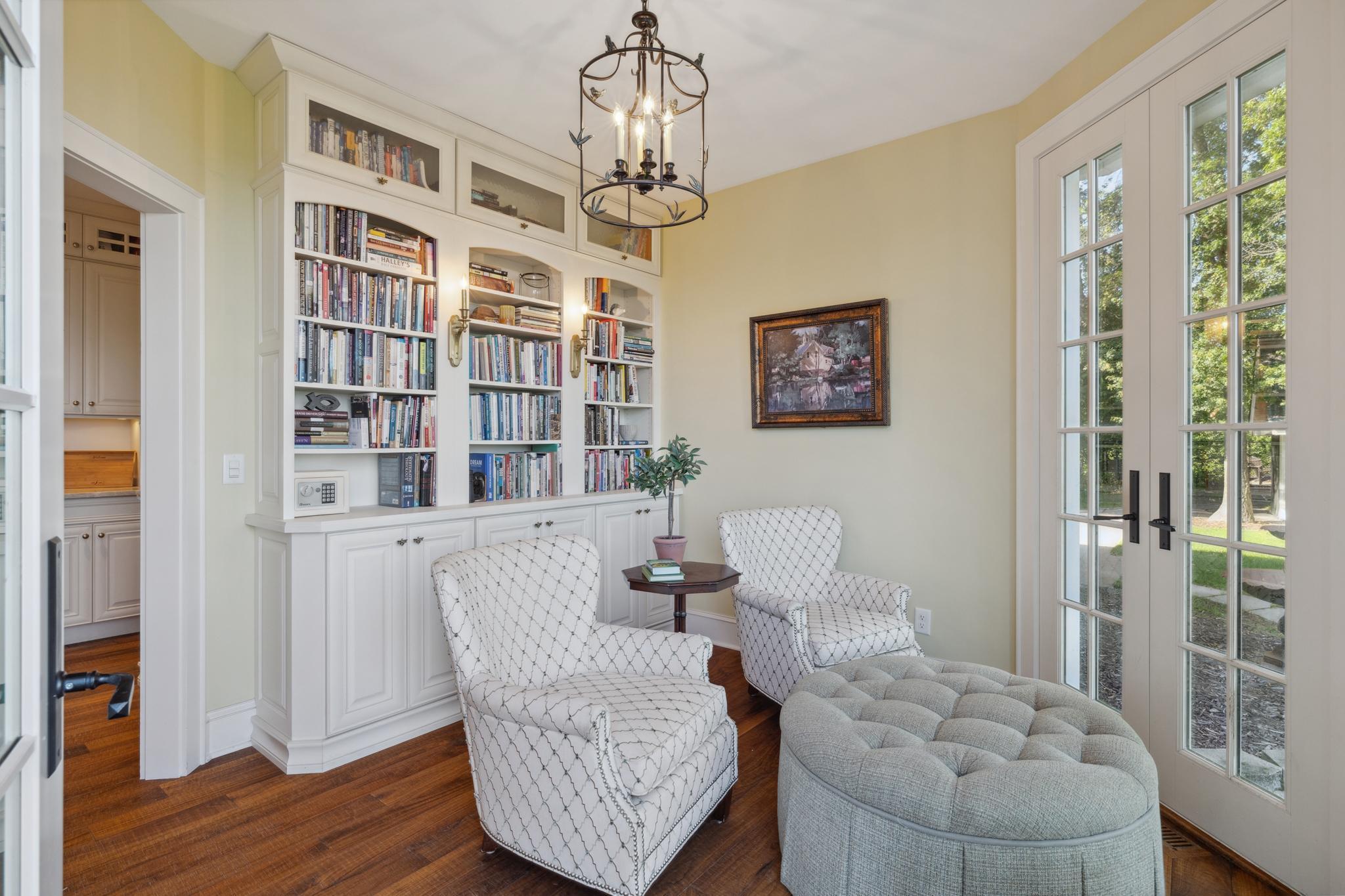 1924 Norway Pine Road