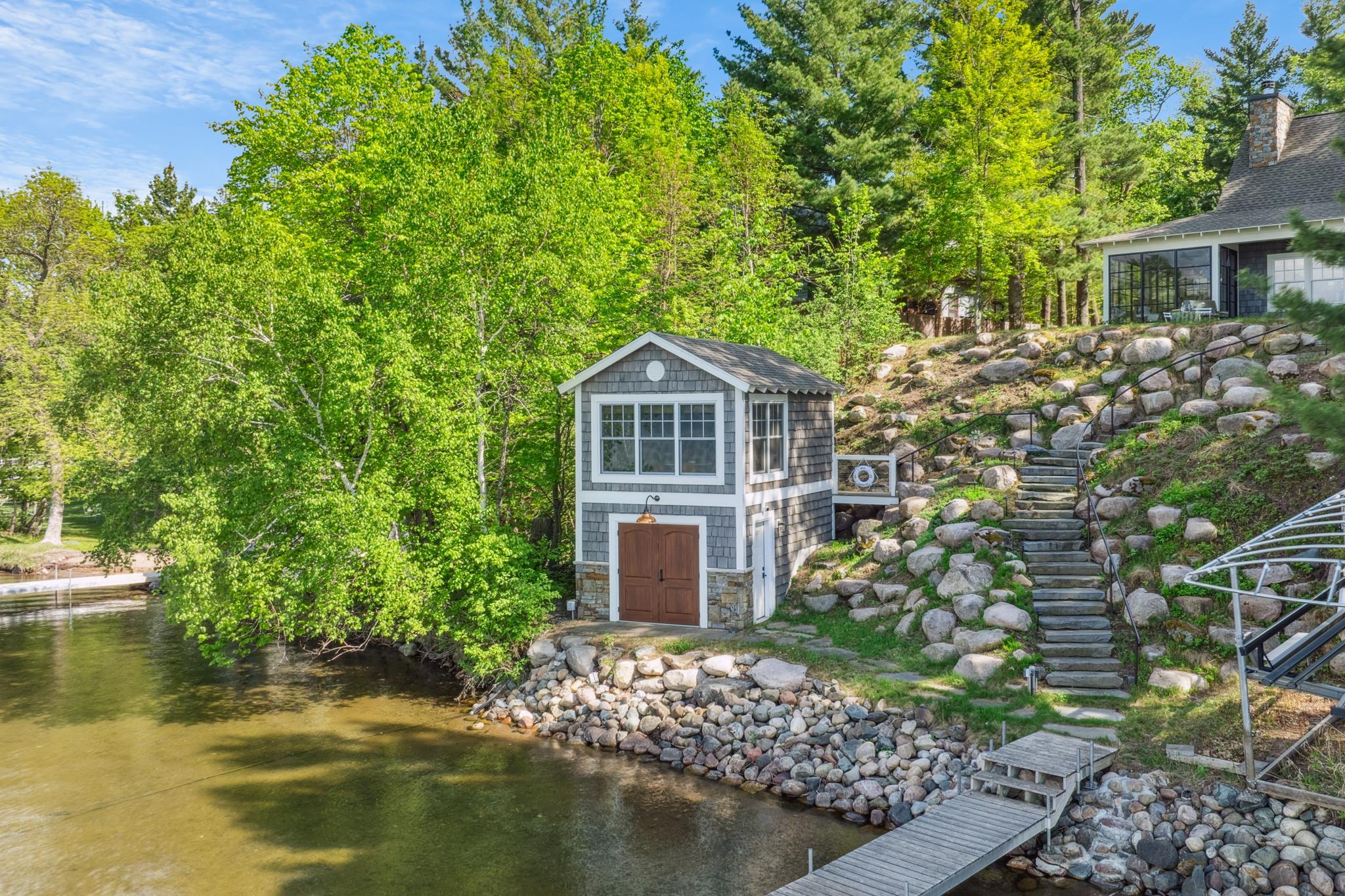 6024 Ojibwa Road