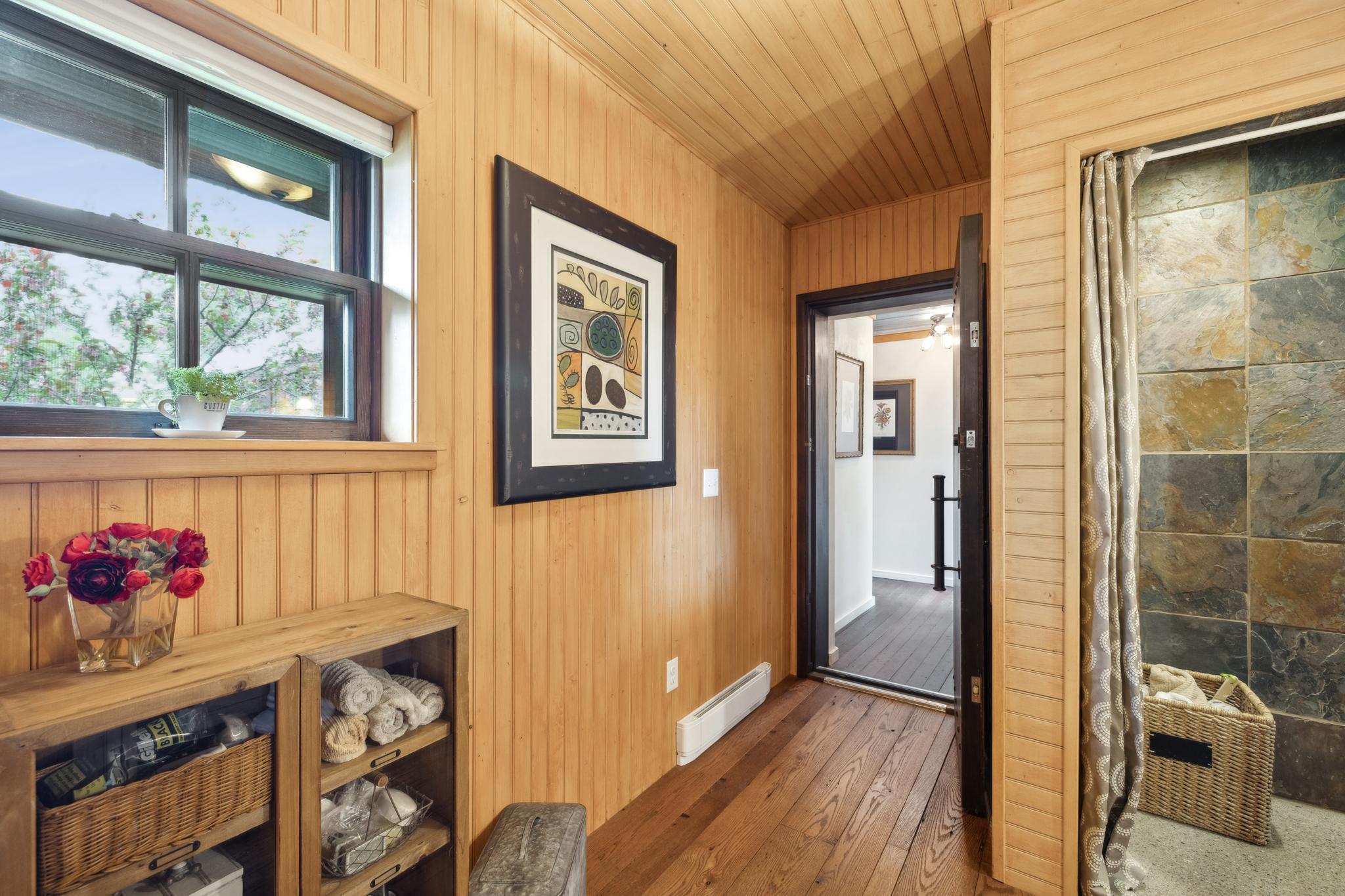 119 Lynn Road