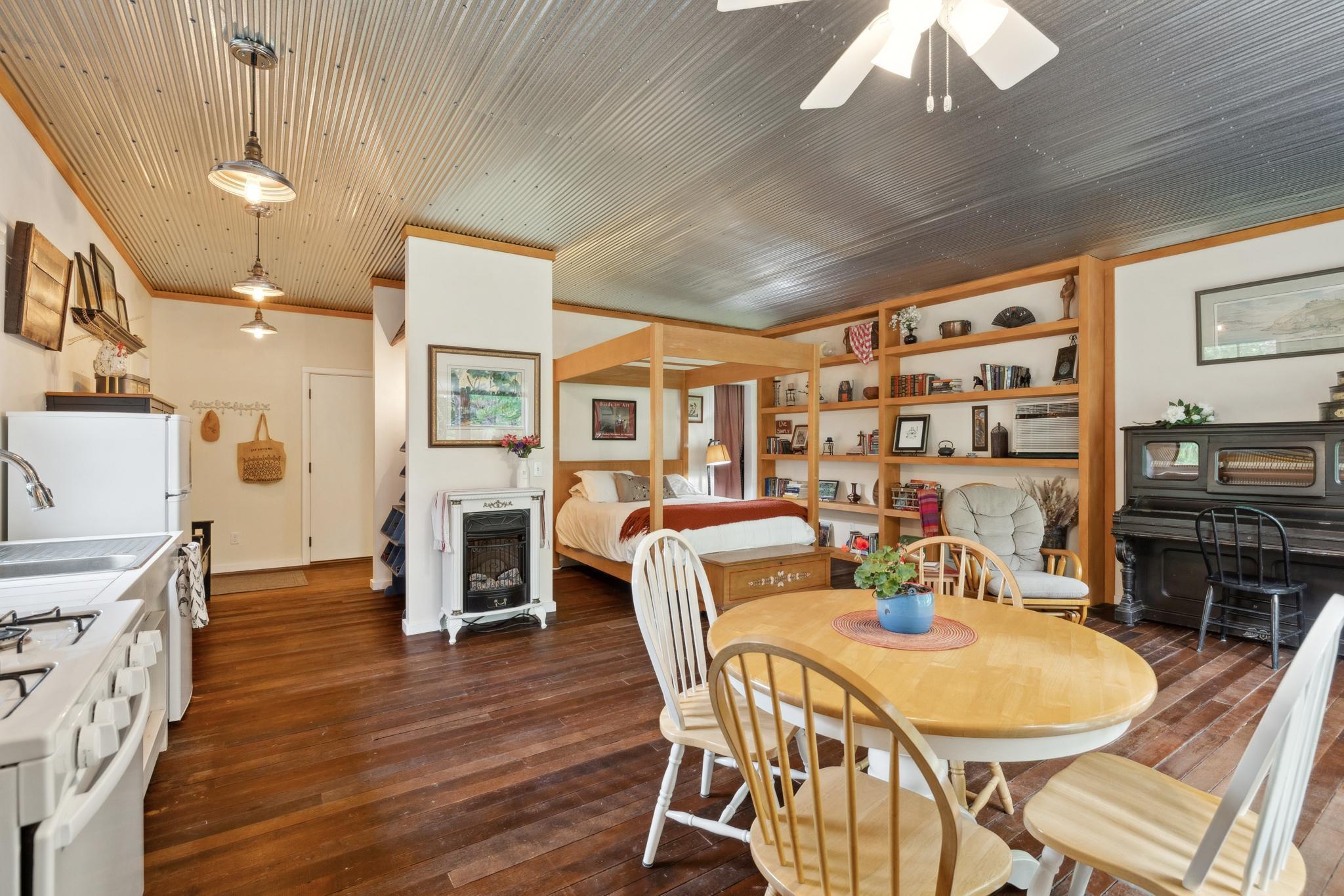119 Lynn Road