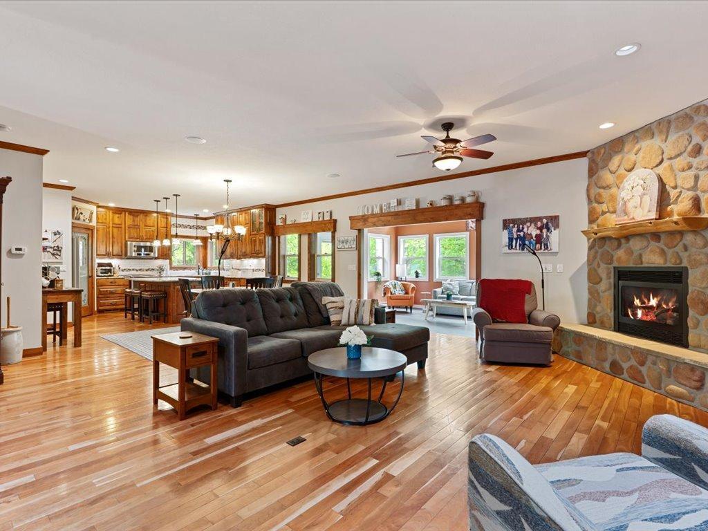 5877 County Road 13
