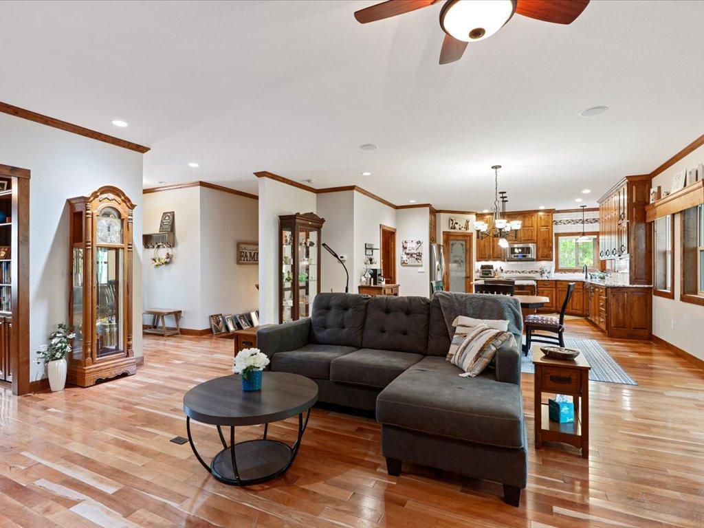 5877 County Road 13