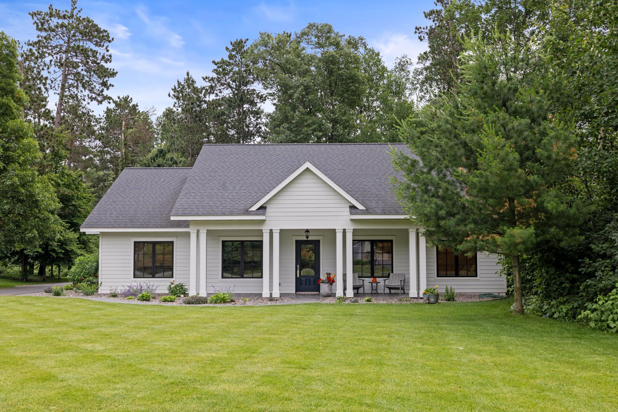 24826 Cove Trail