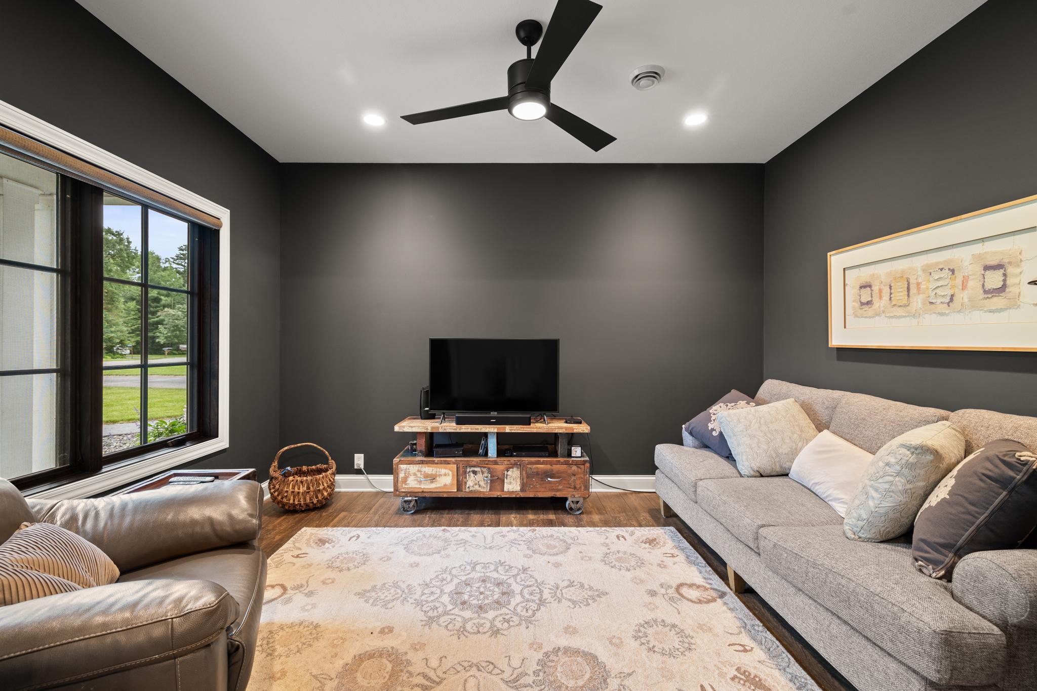 24826 Cove Trail