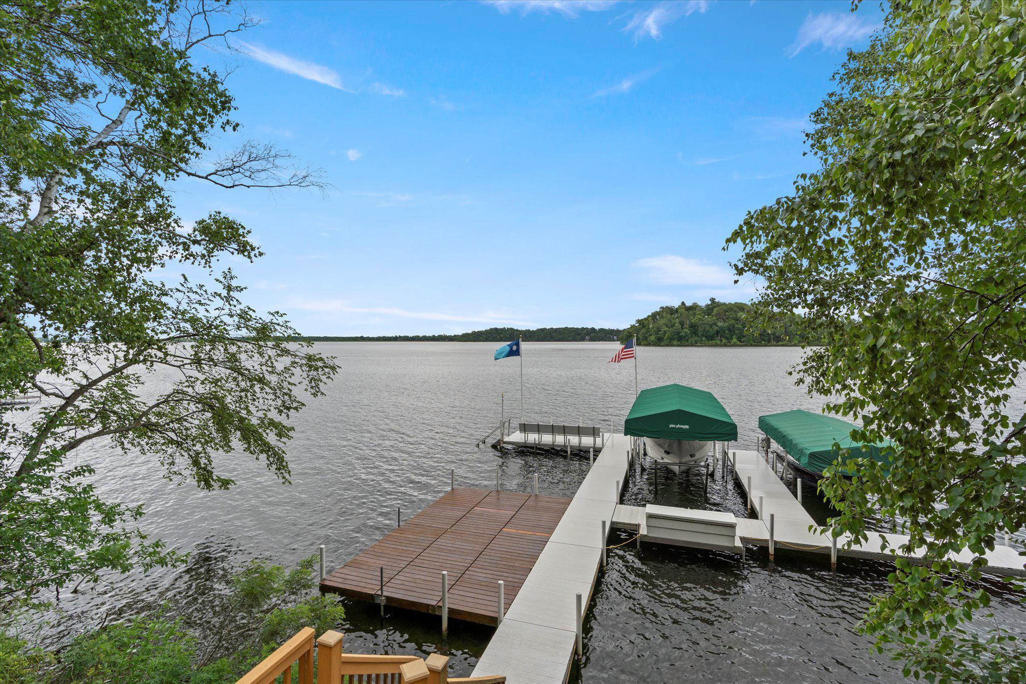 10960 Pine Beach Peninsula Road
