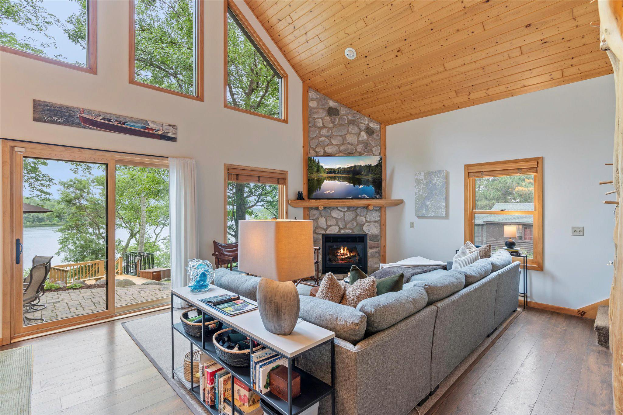 10960 Pine Beach Peninsula Road