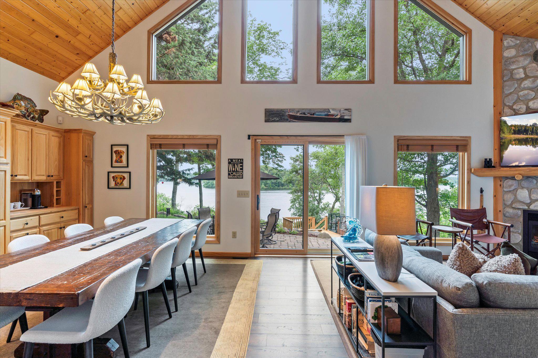 10960 Pine Beach Peninsula Road