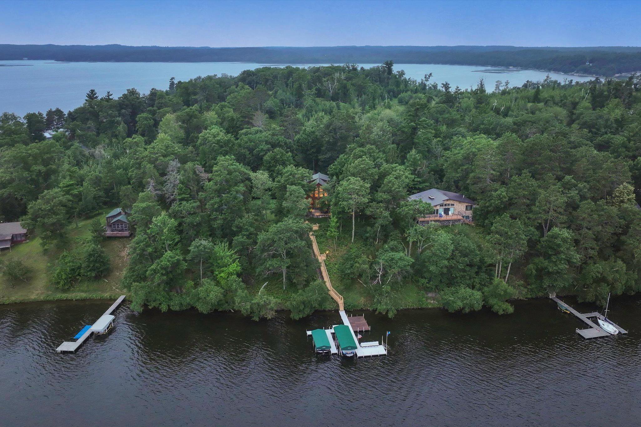 10960 Pine Beach Peninsula Road