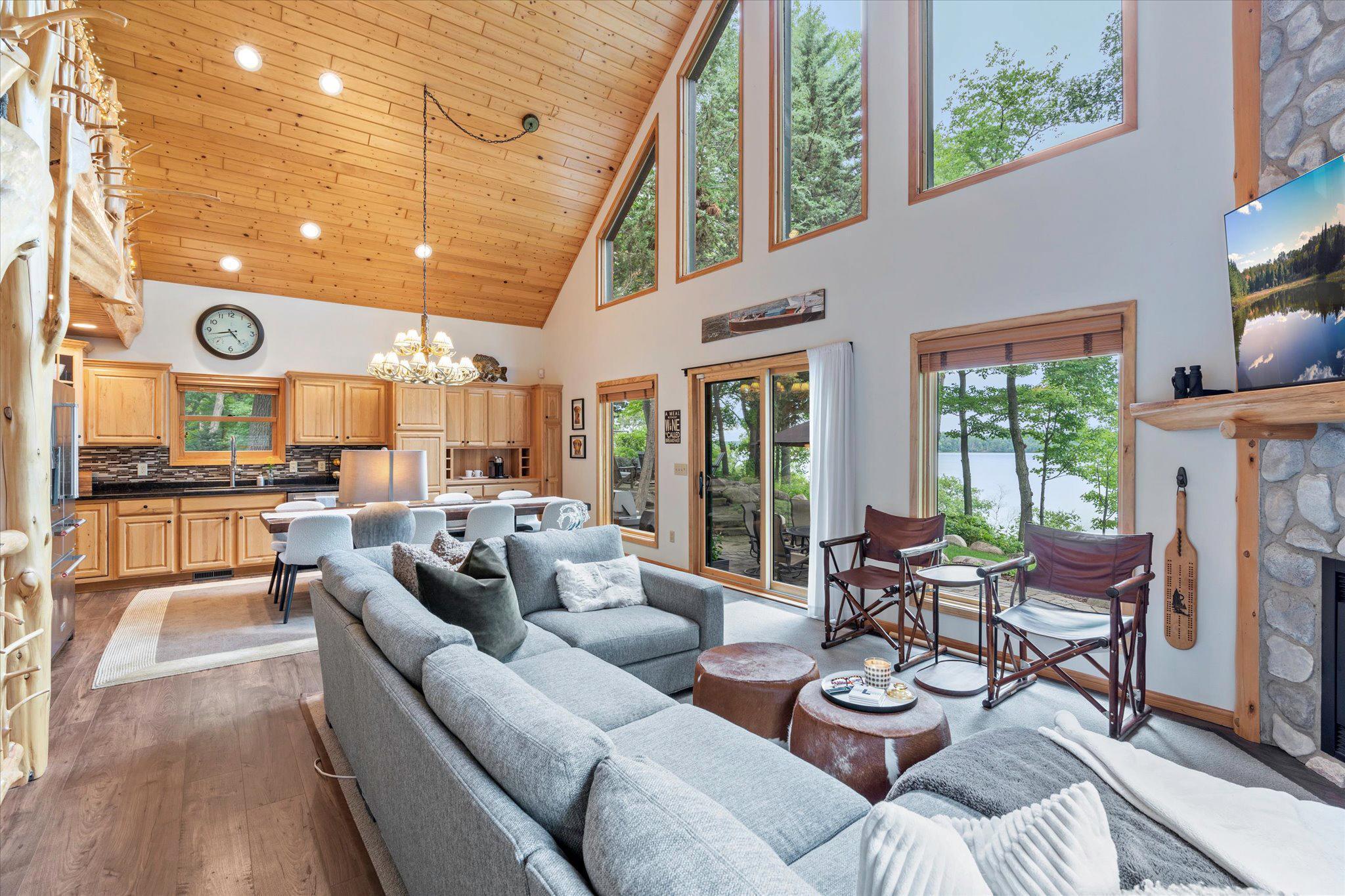 10960 Pine Beach Peninsula Road