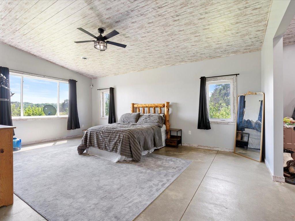 21632 Edwards Drive