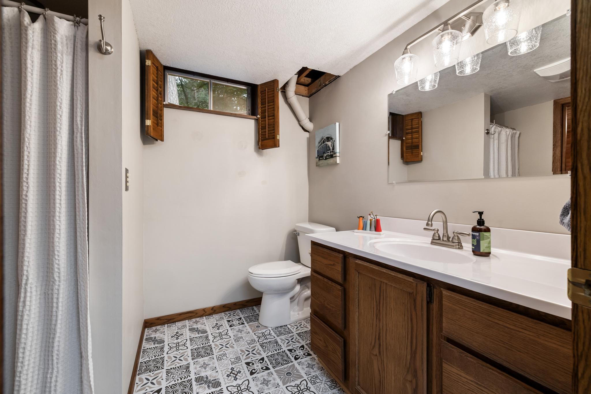 6622 Wildflower Lane
