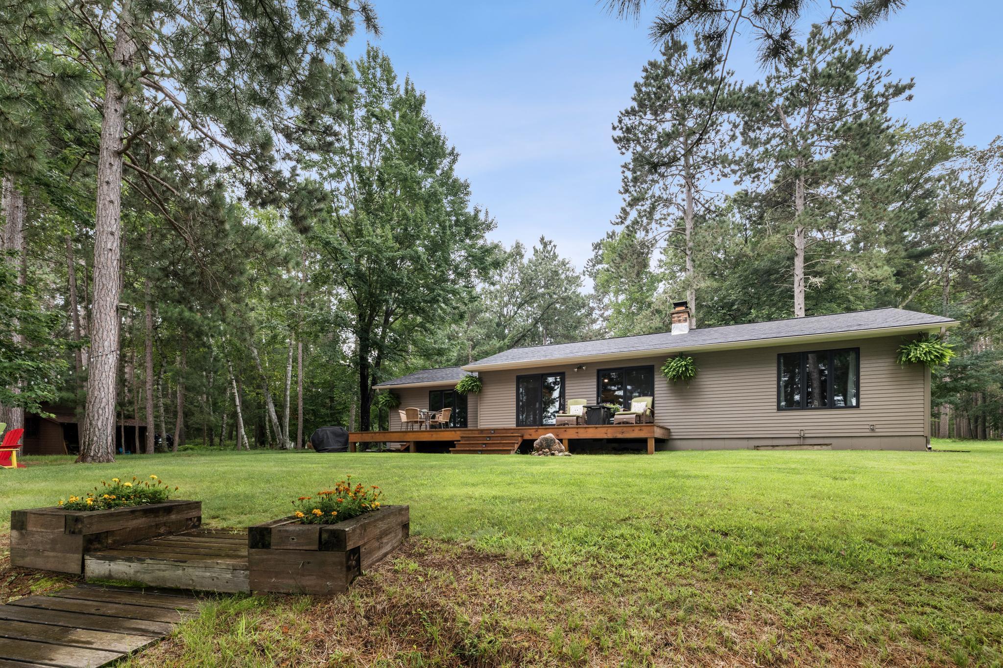 6622 Wildflower Lane