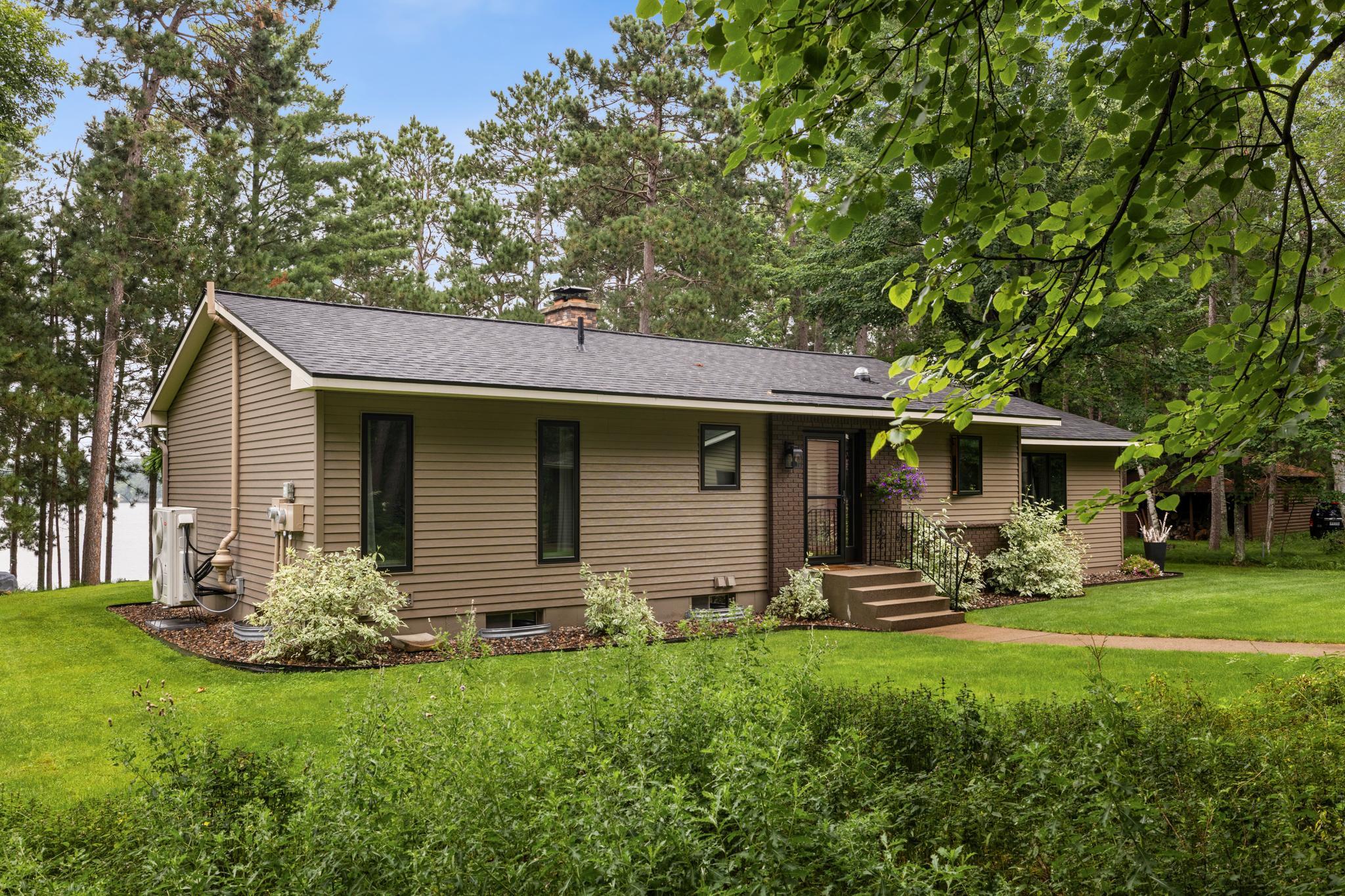 6622 Wildflower Lane
