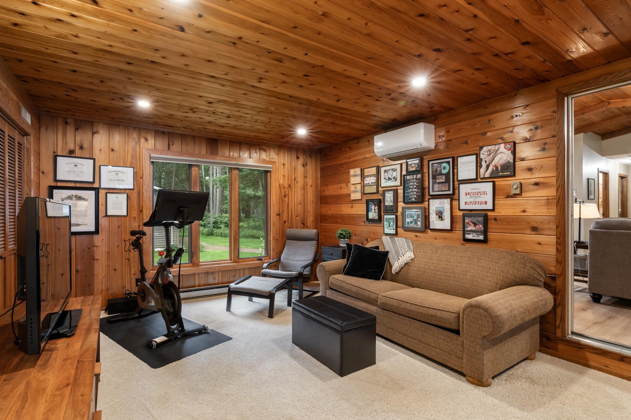 6622 Wildflower Lane