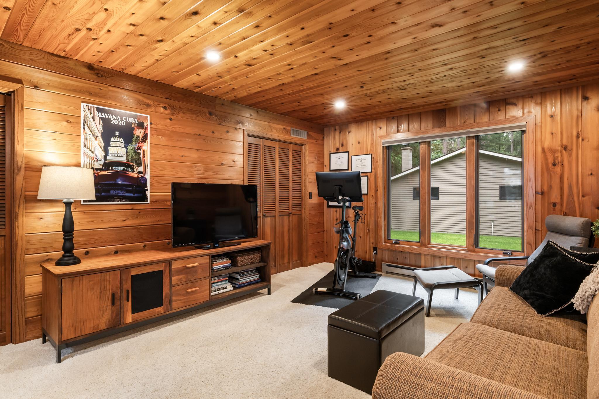 6622 Wildflower Lane