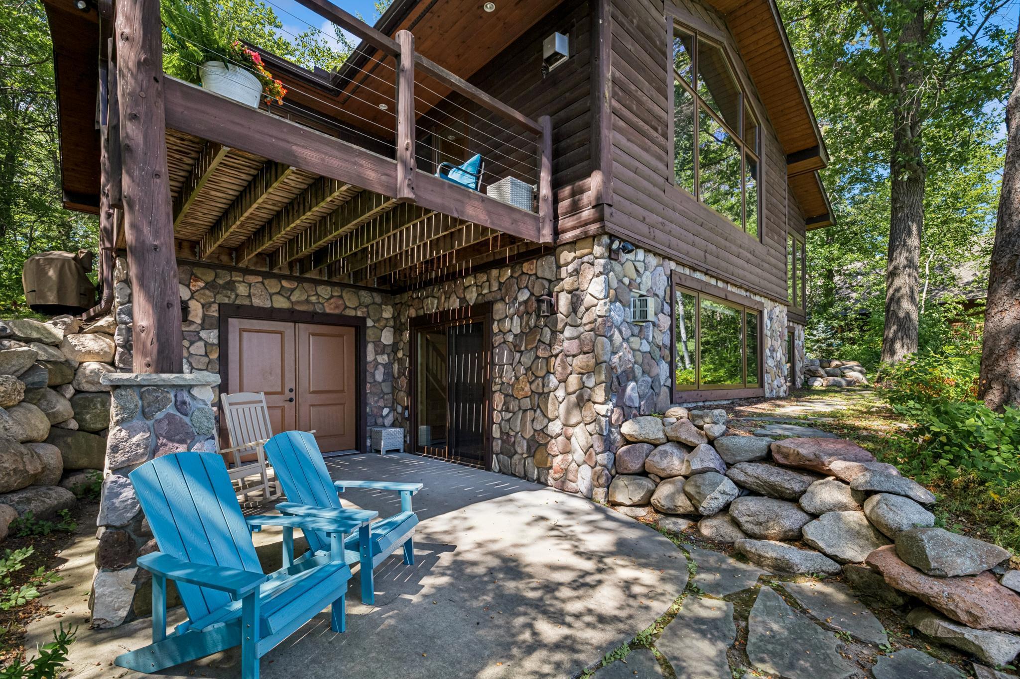 44174 Tomahawk Drive