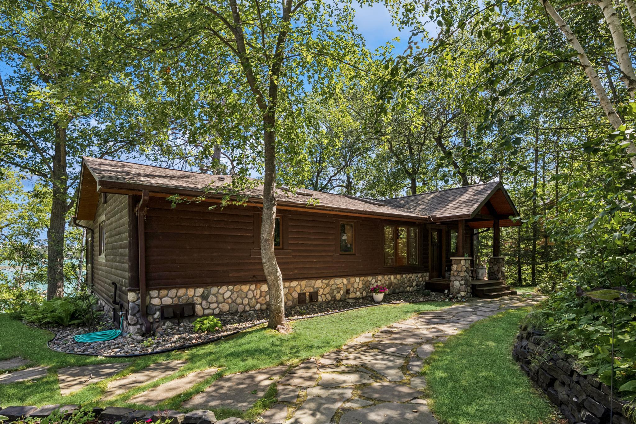 44174 Tomahawk Drive