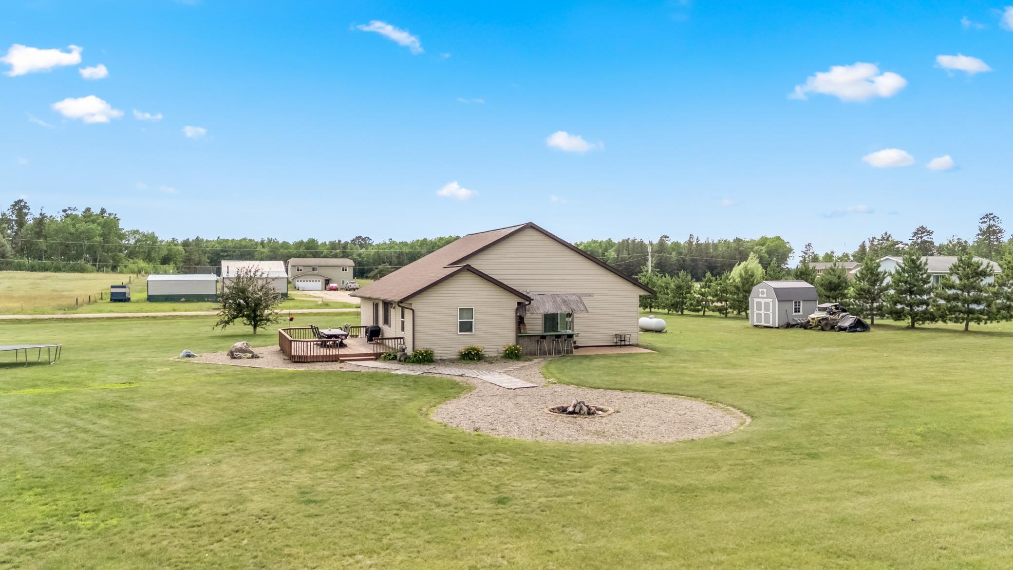 910 Bluebird Nest Lane SW