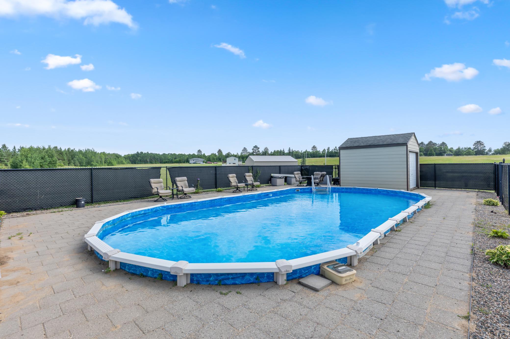 910 Bluebird Nest Lane SW