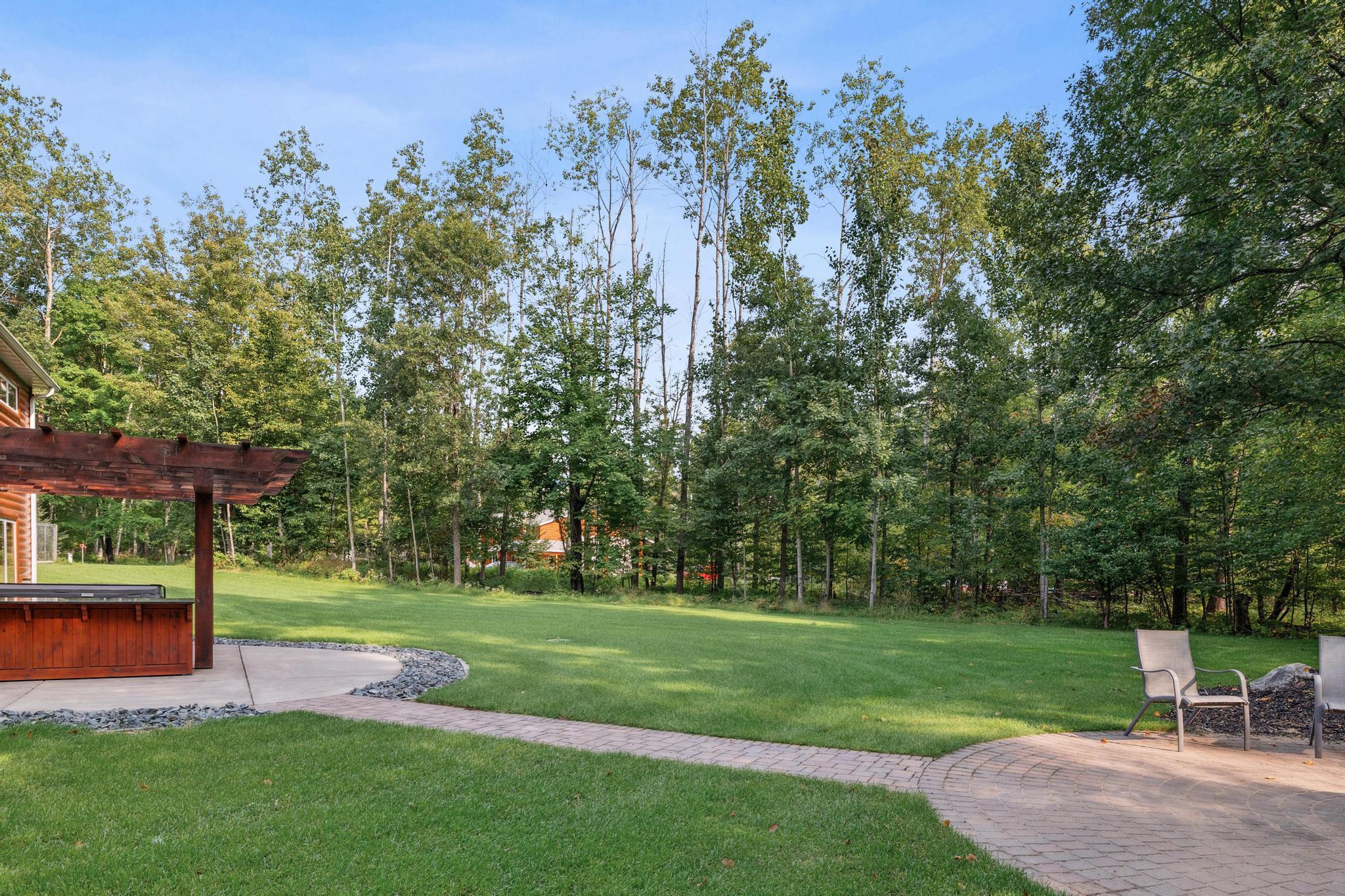 4334 Roy Lake Drive