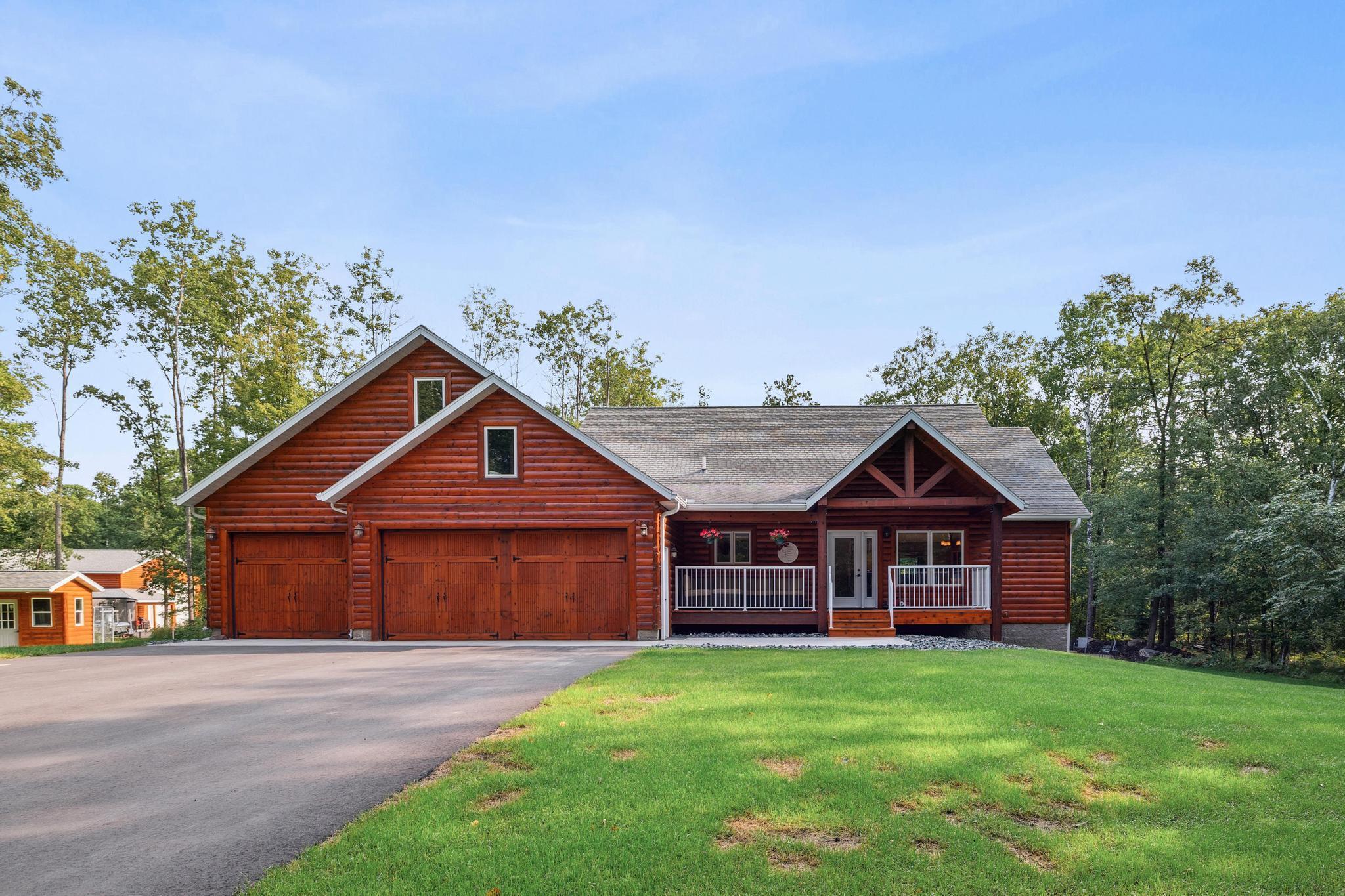 4334 Roy Lake Drive