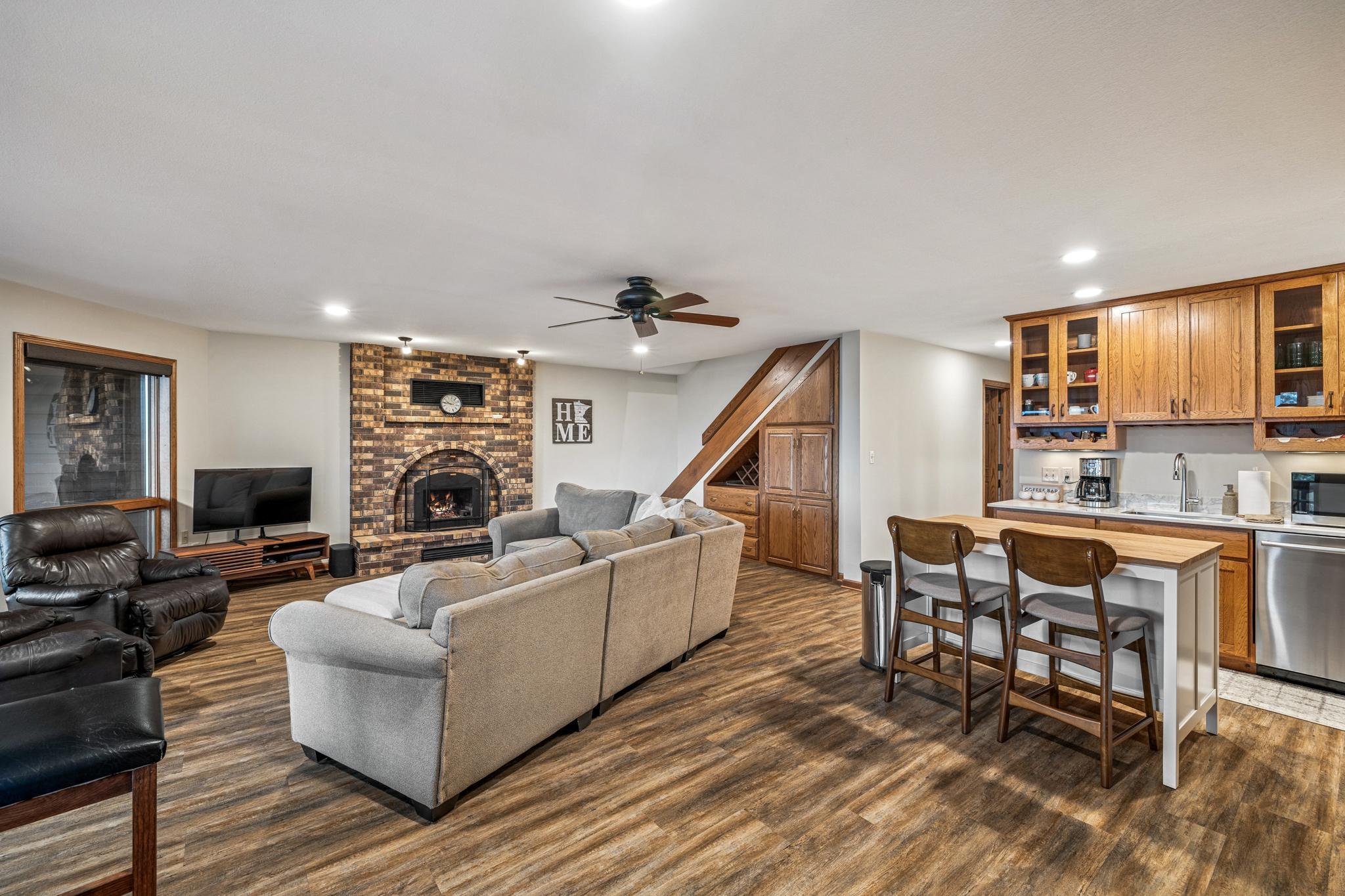 10568 Pine Song Drive SW