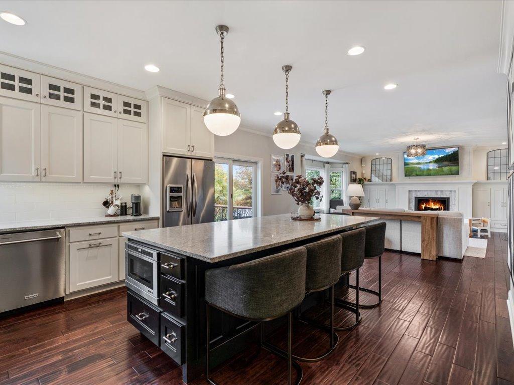 14462 Grand Oaks Drive