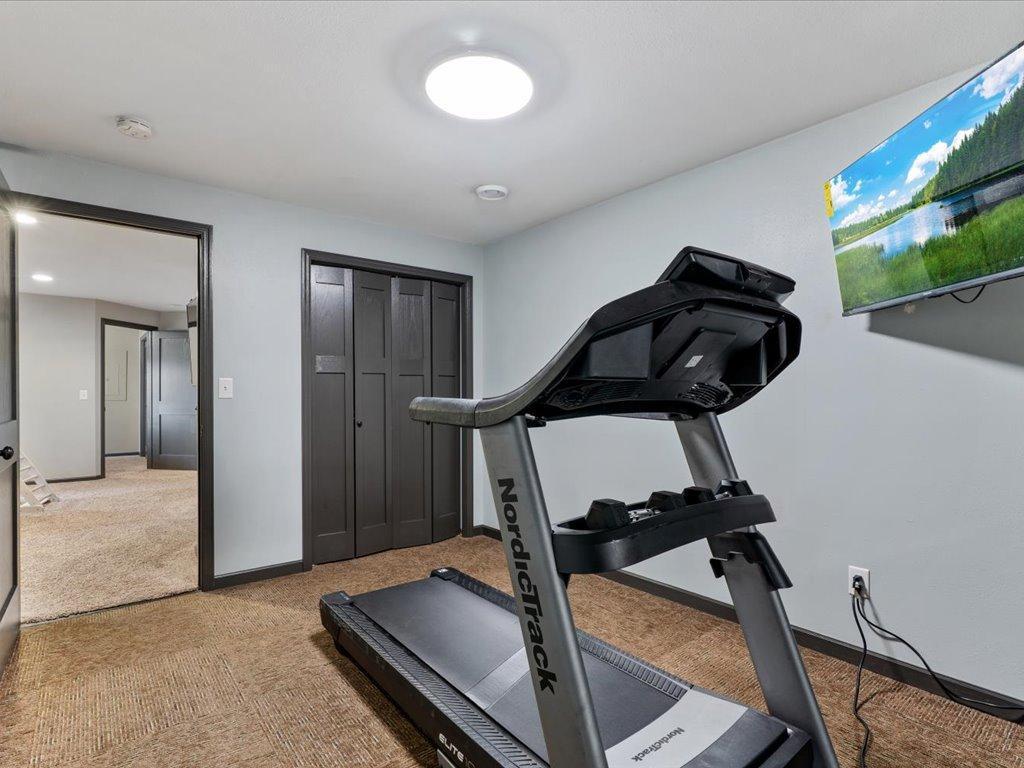 14462 Grand Oaks Drive