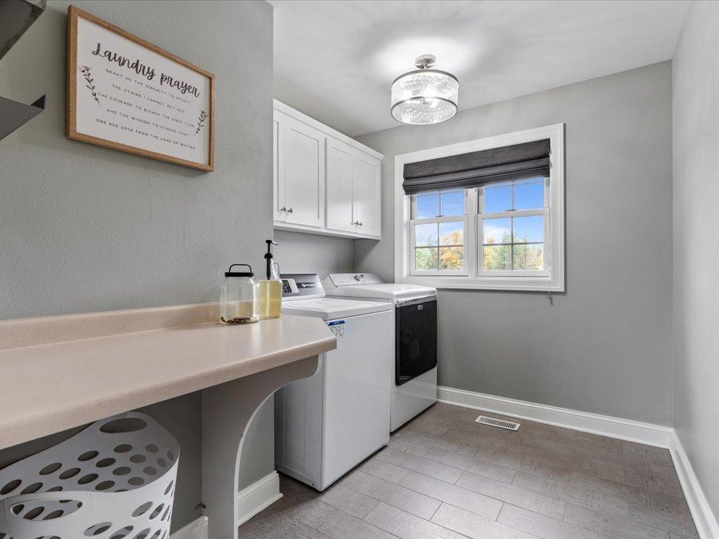 14462 Grand Oaks Drive