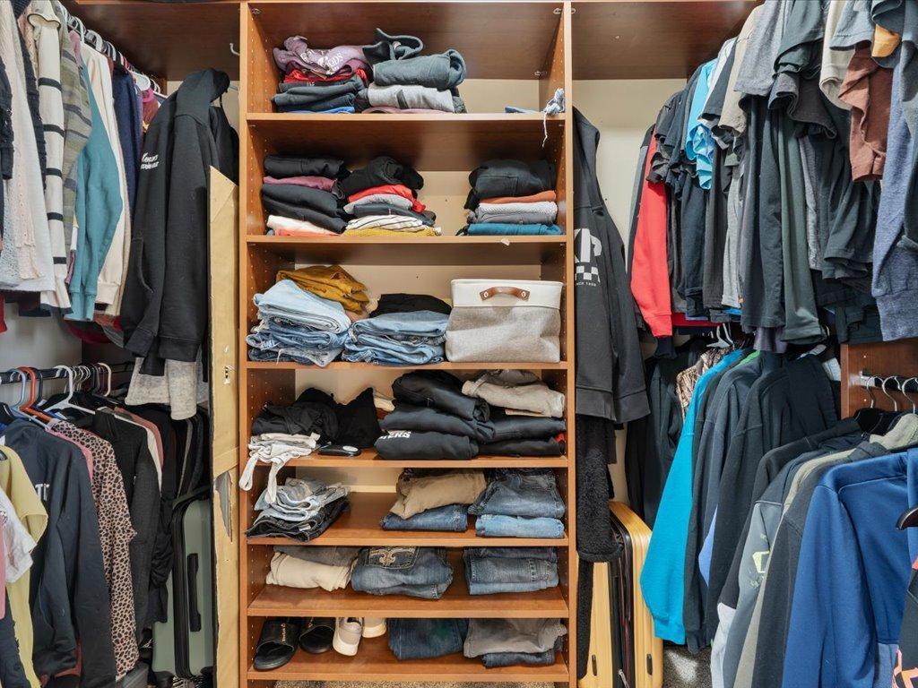 14462 Grand Oaks Drive