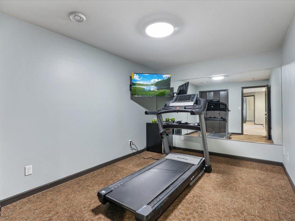 14462 Grand Oaks Drive