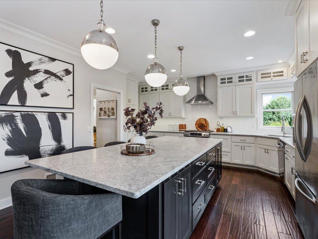 14462 Grand Oaks Drive