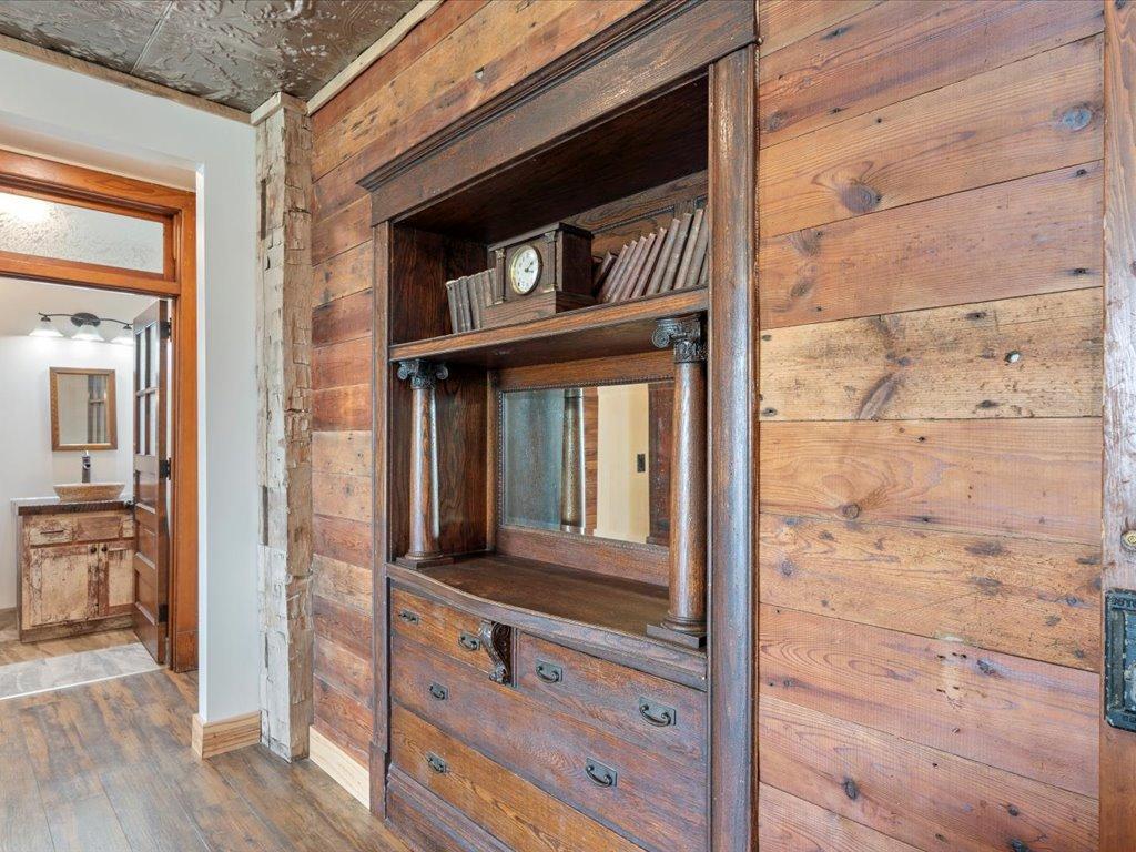 66653 County Road 533