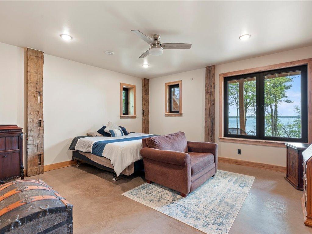 66653 County Road 533