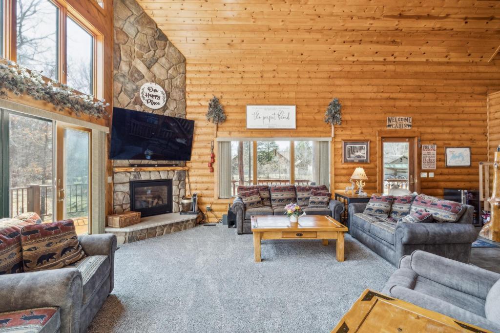 37111 Bunkhouse Road