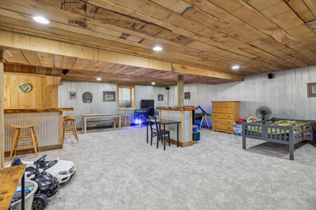 37111 Bunkhouse Road