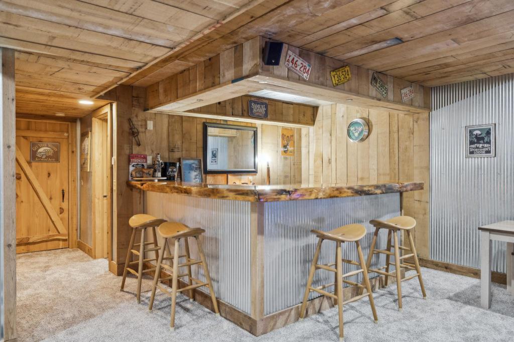 37111 Bunkhouse Road