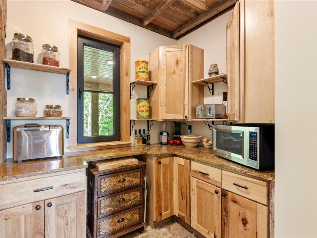 66653 County Road 533